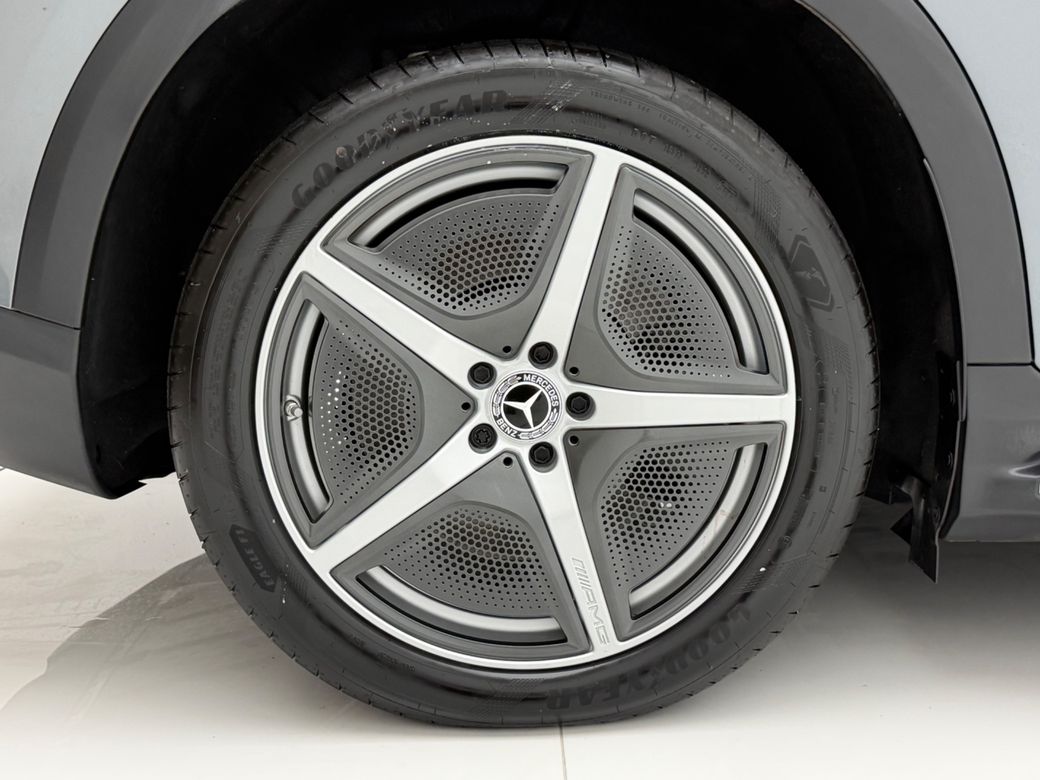 2025 Mercedes-Benz EQE