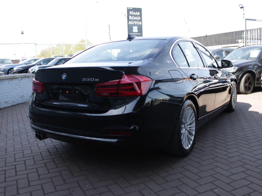 2017 BMW 3 Series