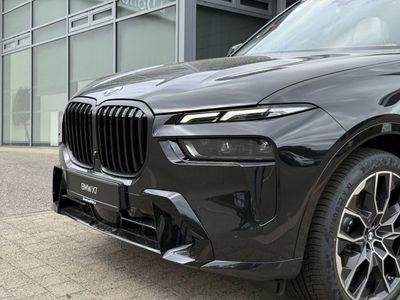 2026 BMW X7