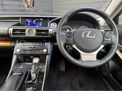 2013 Lexus IS