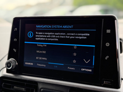 2021 Peugeot Partner