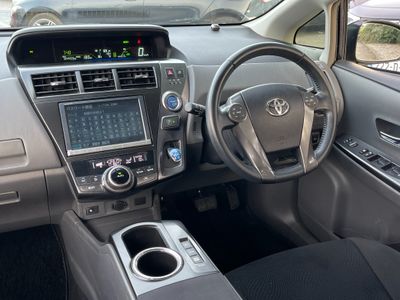 2013 Toyota Prius Alpha