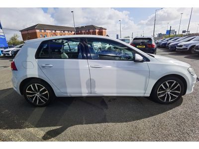 2016 Volkswagen Golf