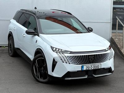 2025 Peugeot 5008