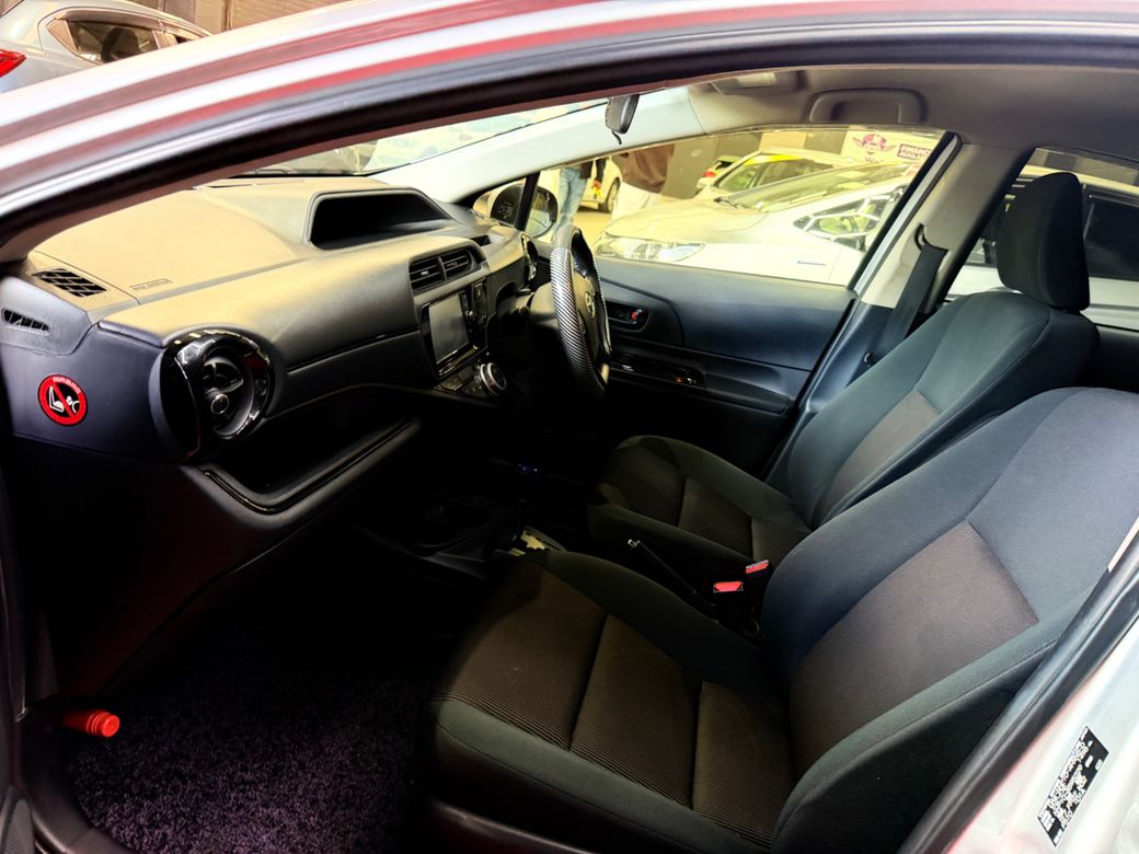 2017 Toyota Aqua