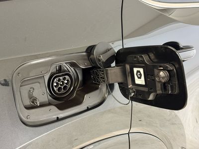 2023 Lexus RX450h+