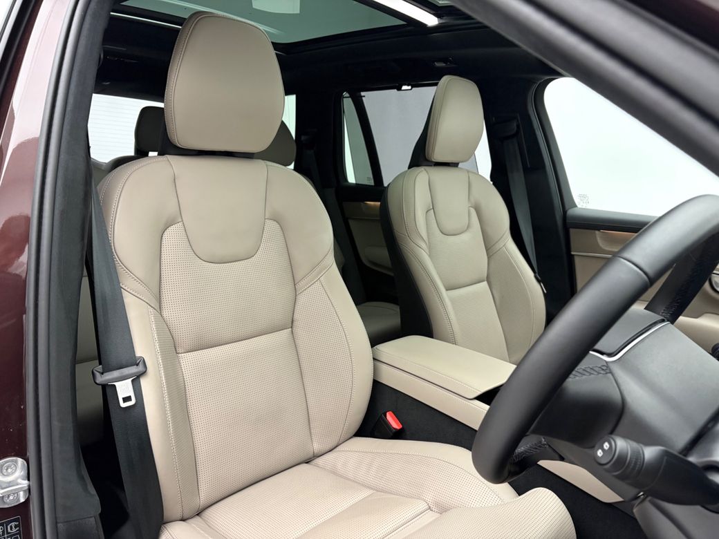 2025 Volvo XC90