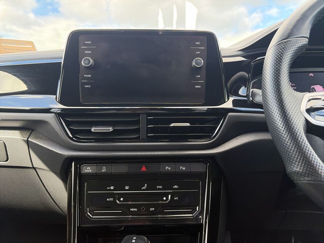 2023 Volkswagen T-Roc