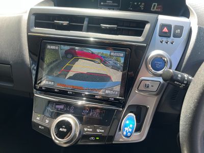 2019 Toyota Prius Alpha