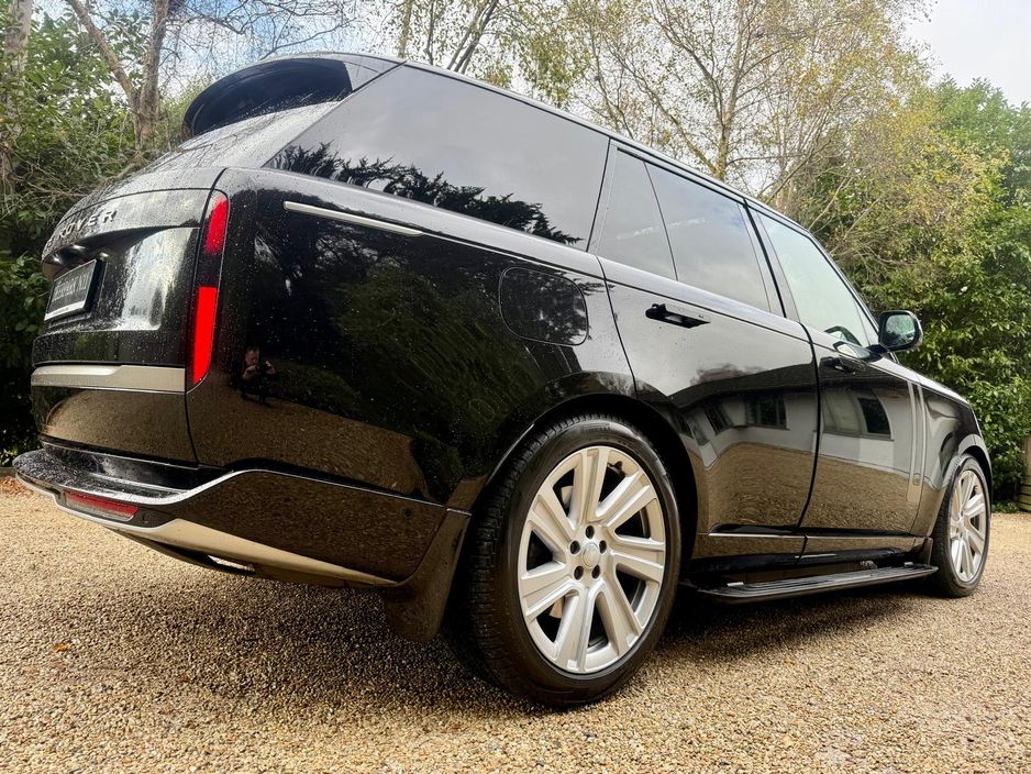 2025 Land Rover Range Rover