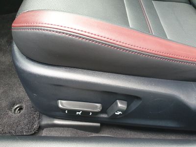 2018 Lexus IS 300h