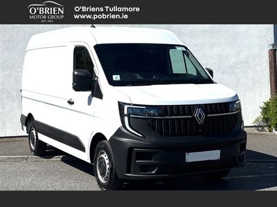 2025 Renault Master