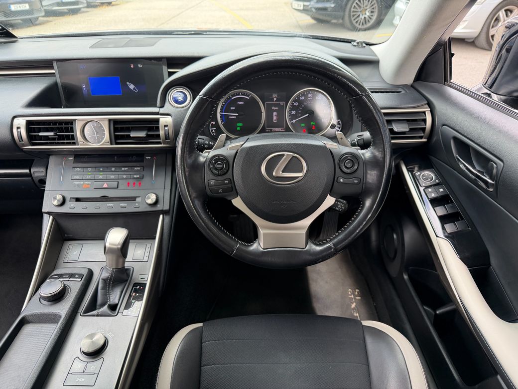 2016 Lexus IS