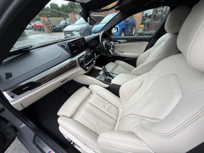 2022 BMW 5 Series