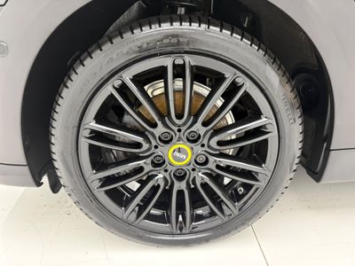 2023 Mini Hatch