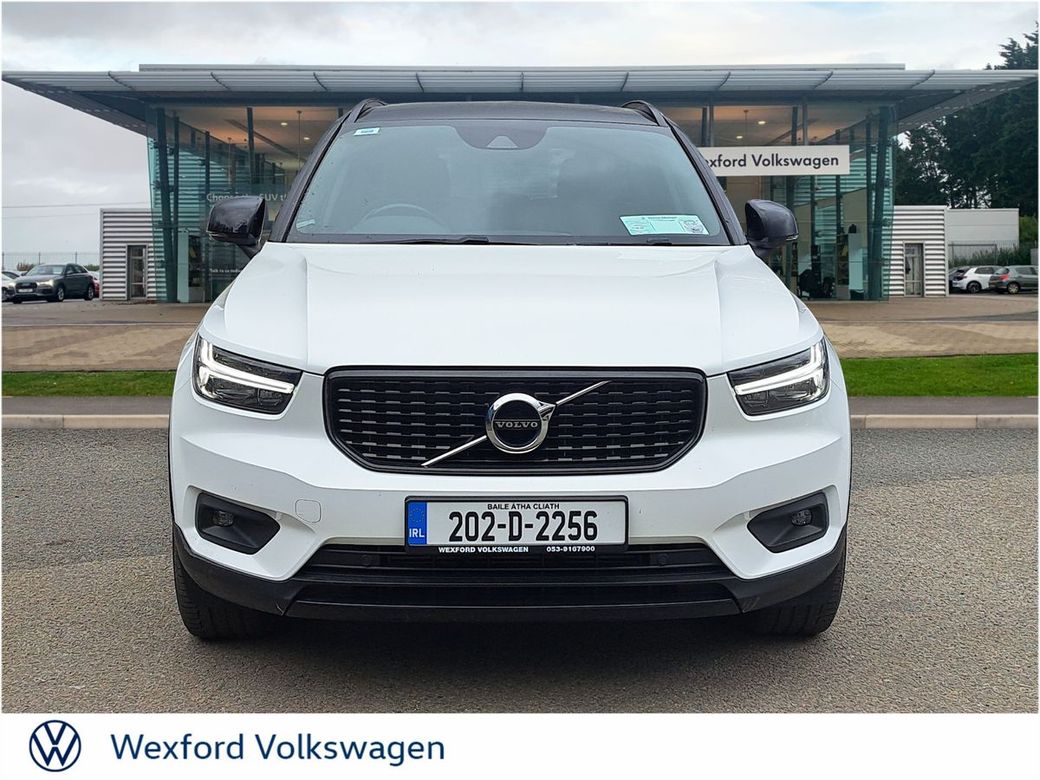 2020 Volvo XC40