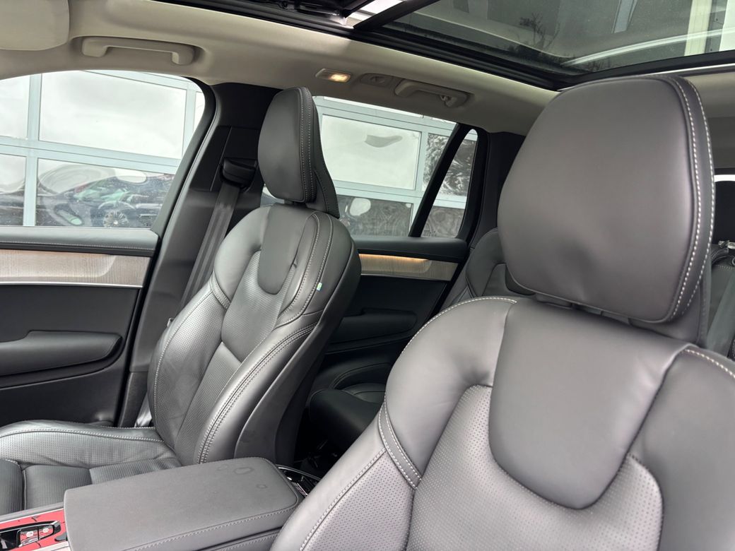 2025 Volvo XC90