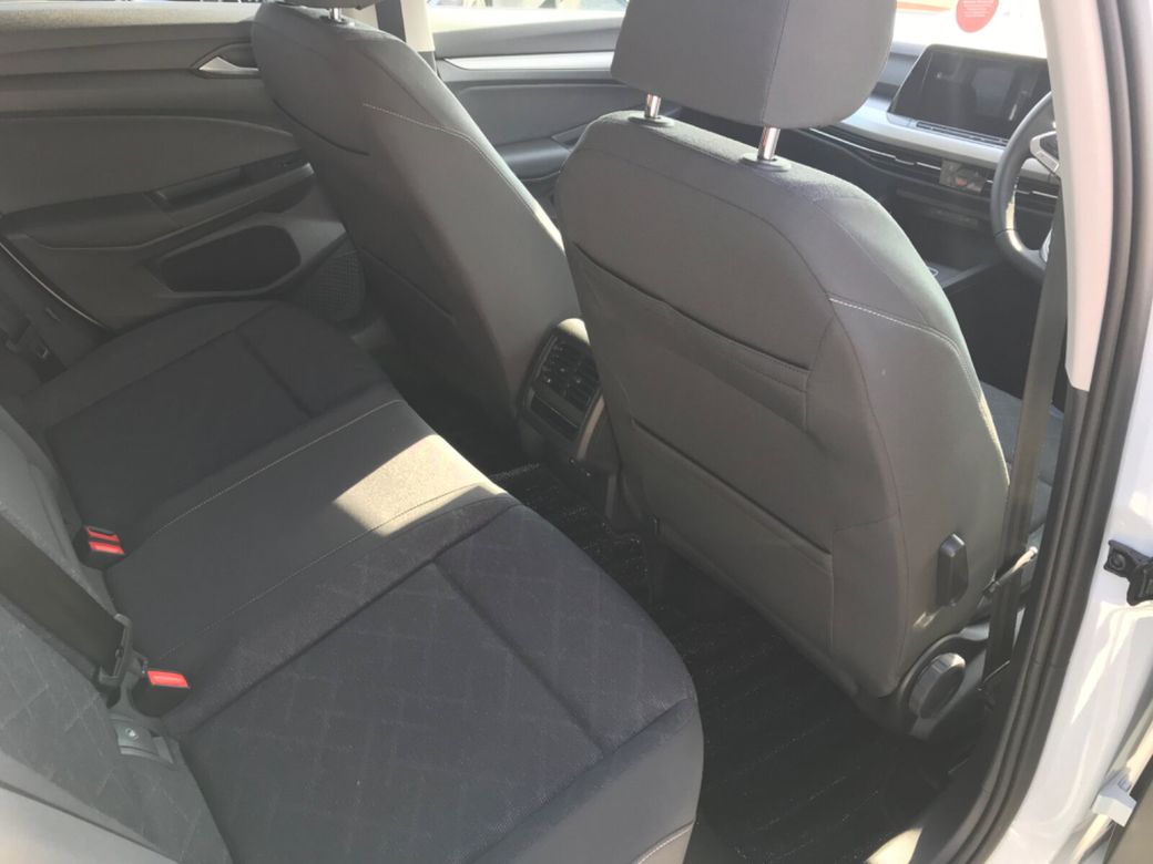 2024 Volkswagen Golf