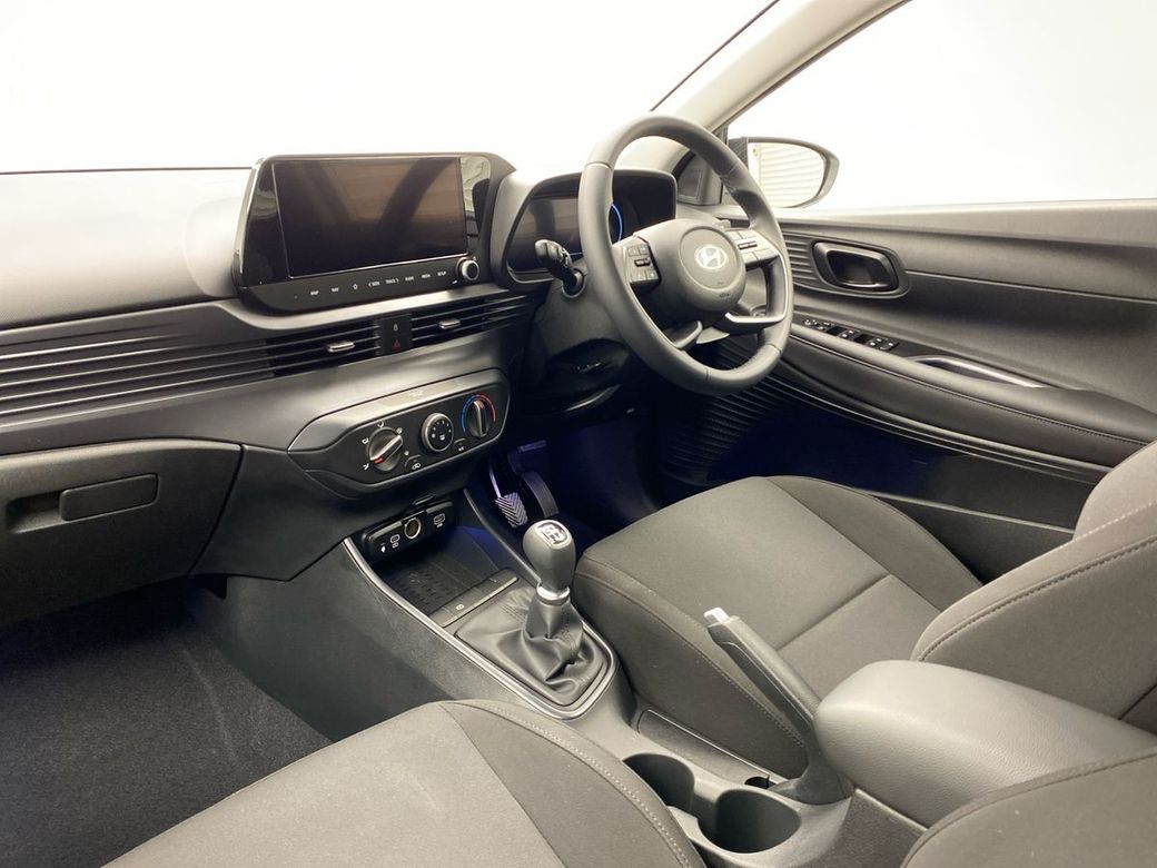 2025 Hyundai i20