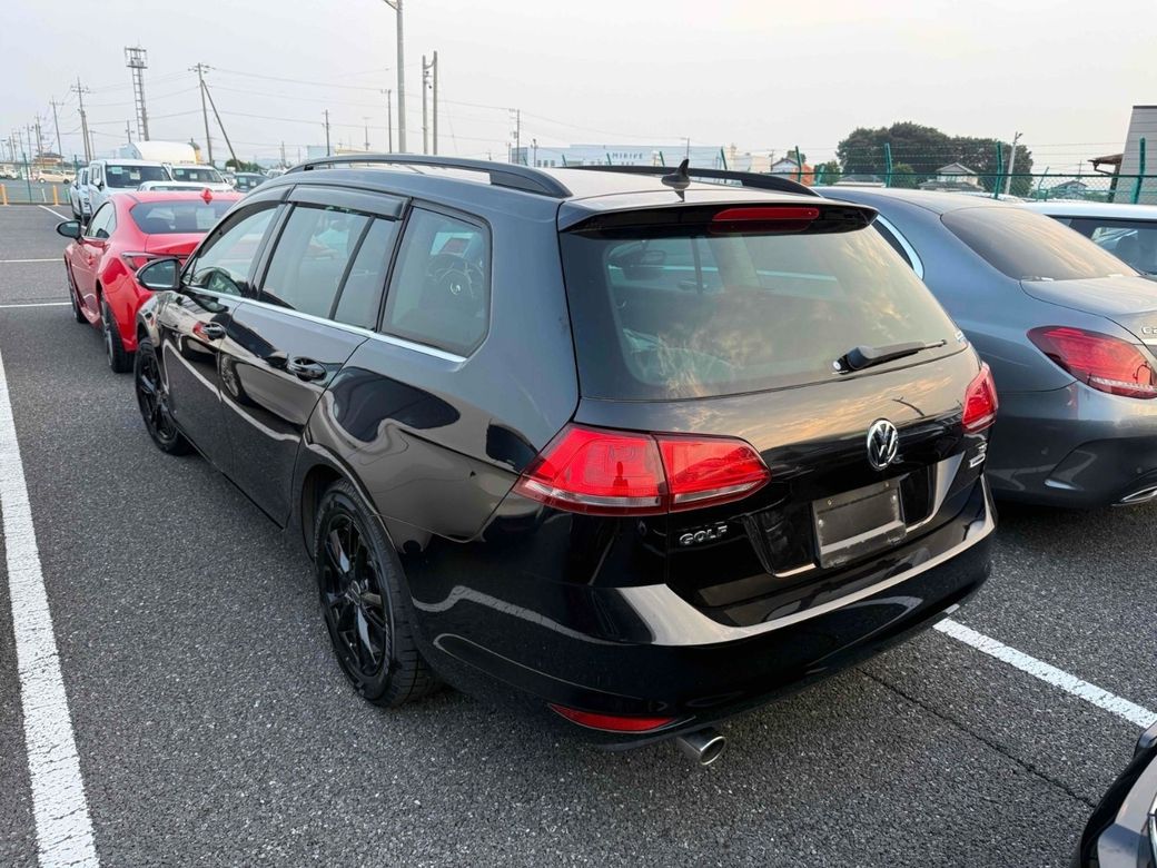 2016 Volkswagen Golf