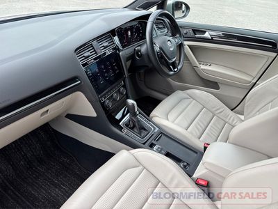 2019 Volkswagen Golf