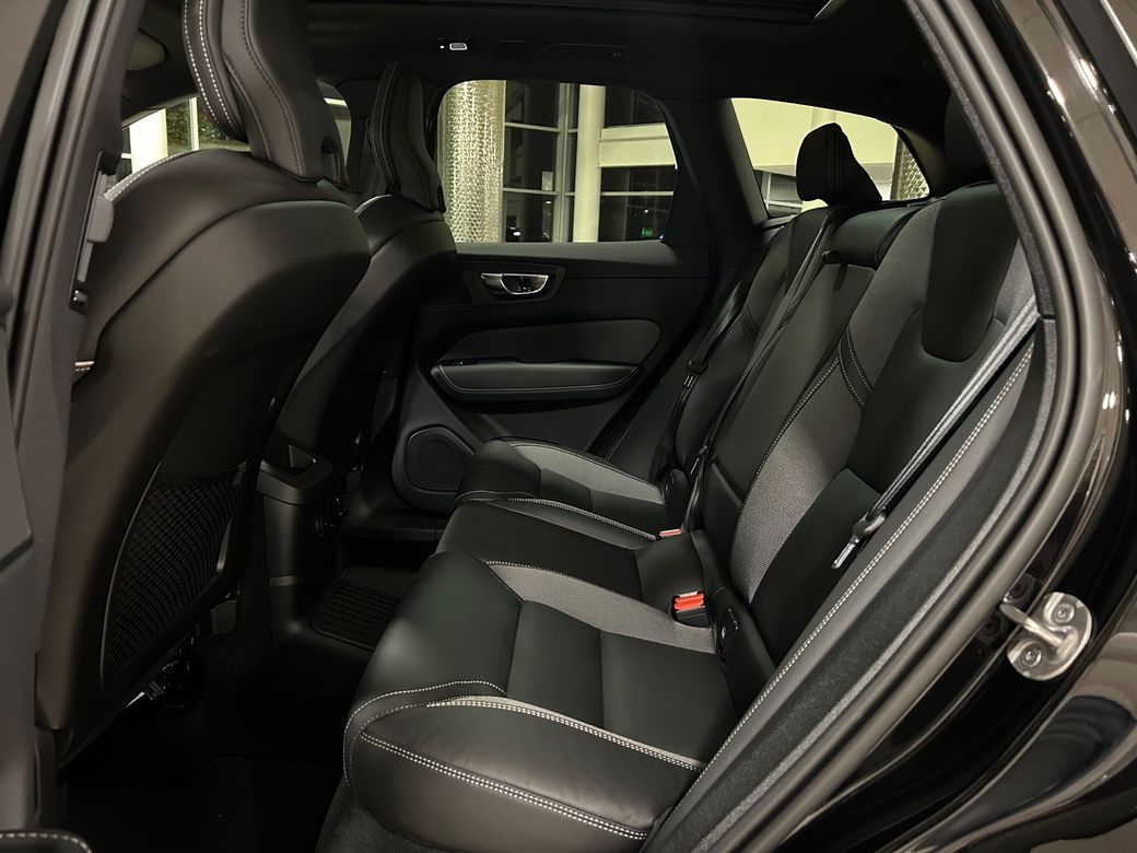 2025 Volvo XC60
