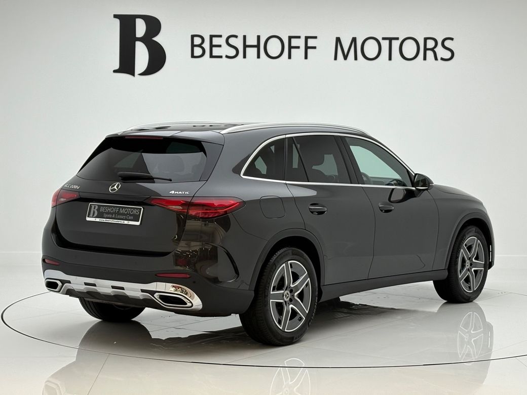 2024 Mercedes-Benz GLC Class