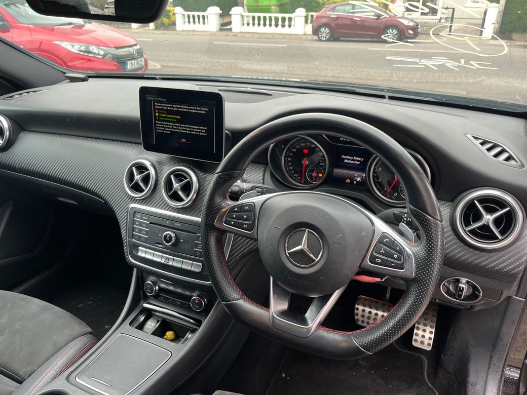 2017 Mercedes-Benz A 180