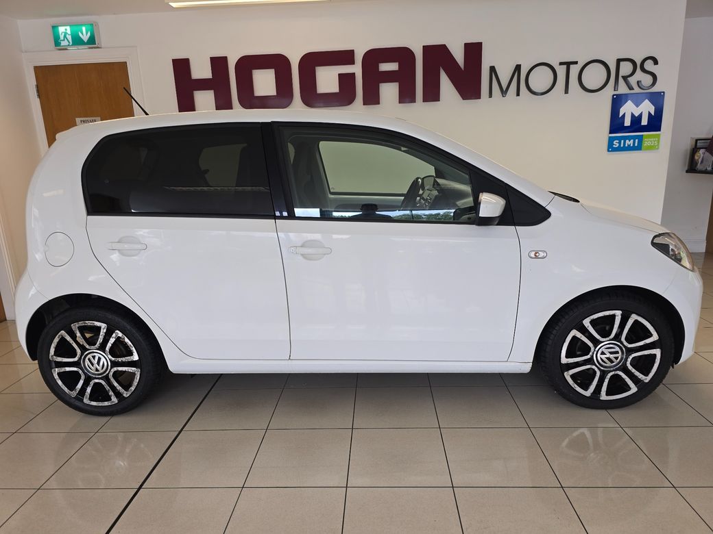 2015 Volkswagen up!