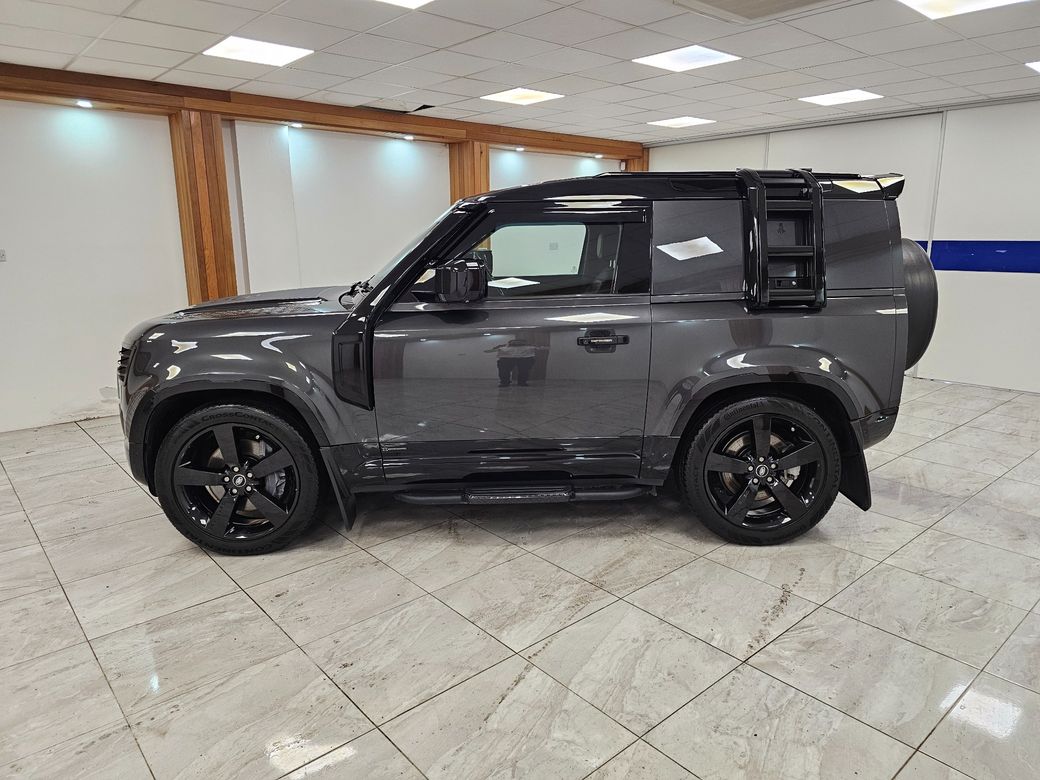 2023 Land Rover Defender