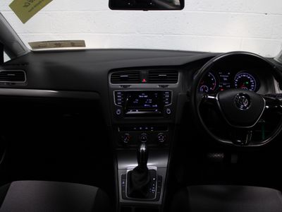 2016 Volkswagen Golf