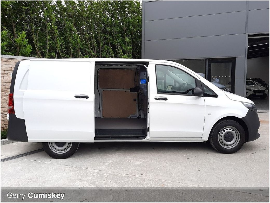 2026 Mercedes-Benz Vito