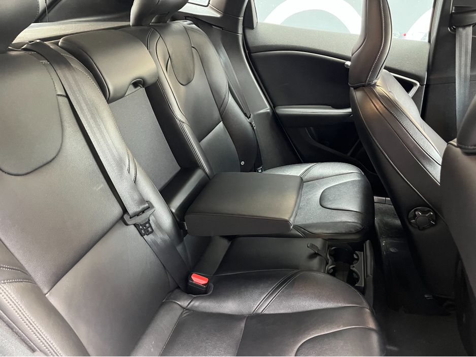 2015 Volvo V40
