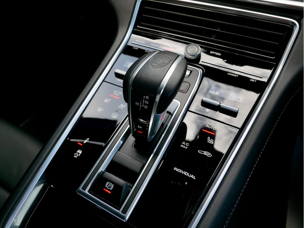 2024 Porsche Panamera