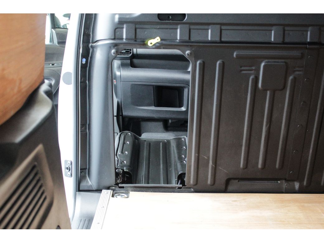 2023 Peugeot Partner