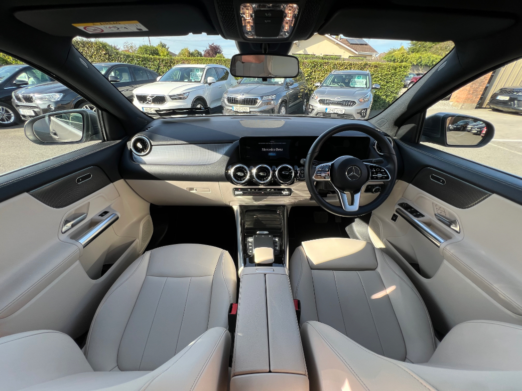 2023 Mercedes-Benz GLA Class