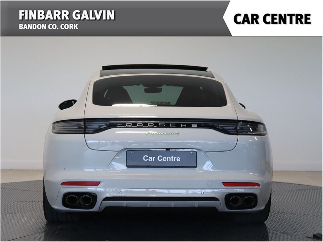 2023 Porsche Panamera