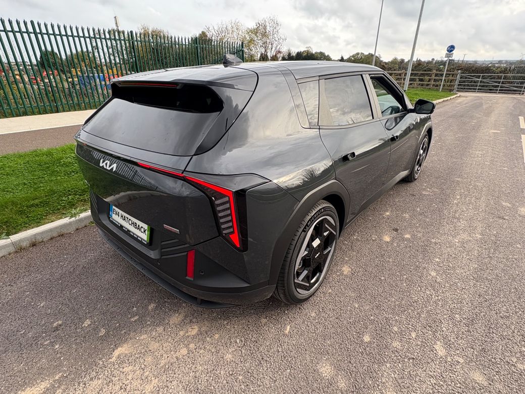 2026 Kia EV4