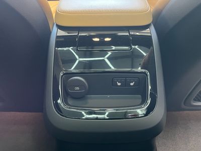 2023 Volvo V60