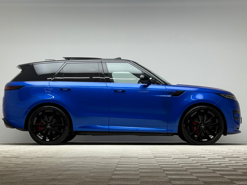 2025 Land Rover Range Rover Sport