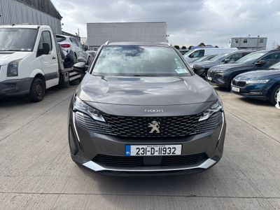 2023 Peugeot 5008