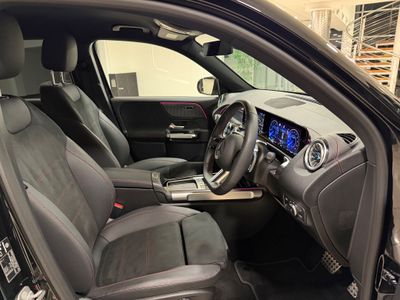 2025 Mercedes-Benz EQB