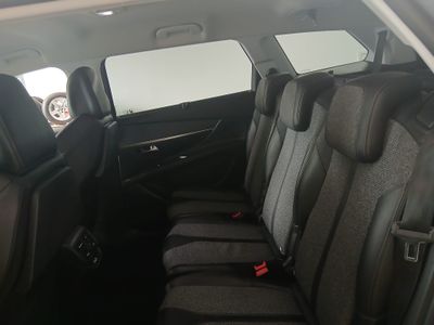2019 Peugeot 5008
