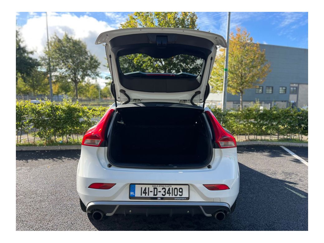 2014 Volvo V40