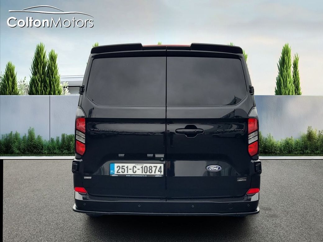 2025 Ford Transit Custom