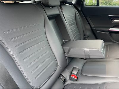 2024 Mercedes-Benz GLC Class