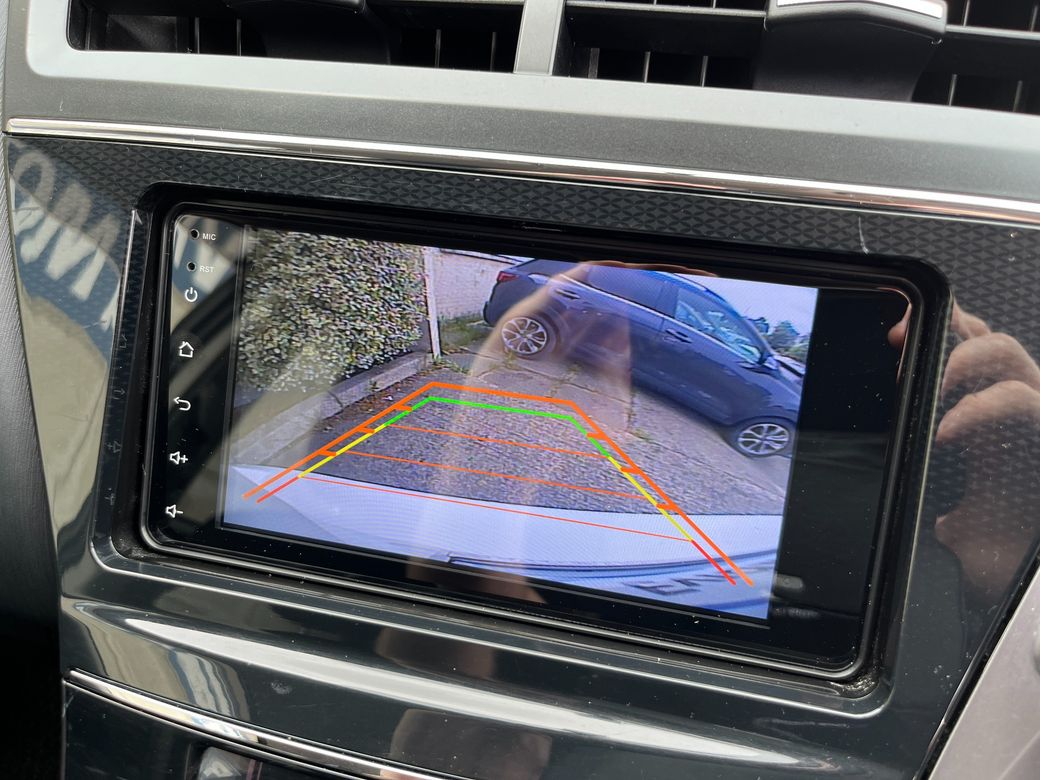 2015 Toyota Prius Alpha