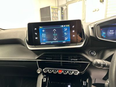 2023 Peugeot 2008
