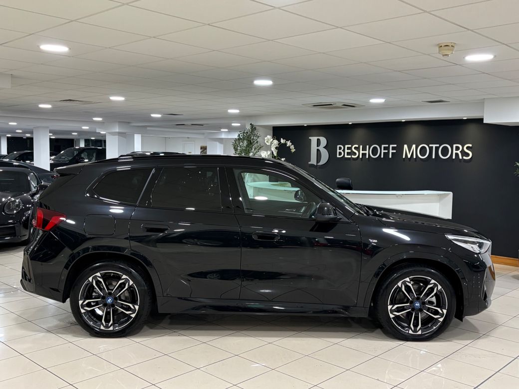 2025 BMW X1