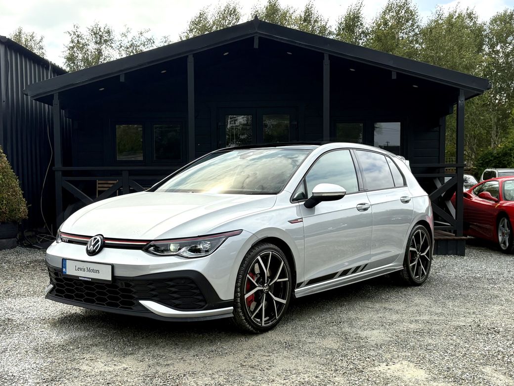 2024 Volkswagen Golf